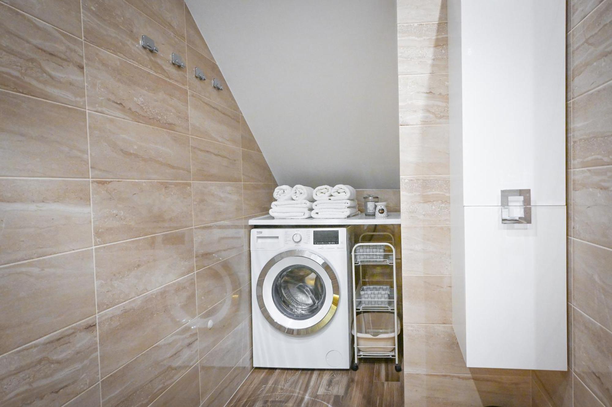 Malinowelove Aircon, 3 Rooms, Parking, Ogrod Krasków Εξωτερικό φωτογραφία